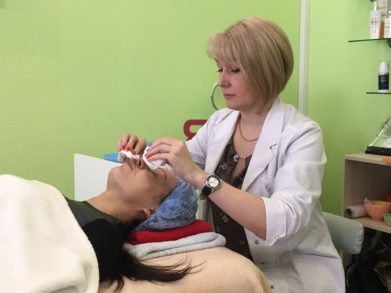4 апреля в обучающем центре в СПб прошел специализированный семинар по уходу за жирной и проблемной кожей